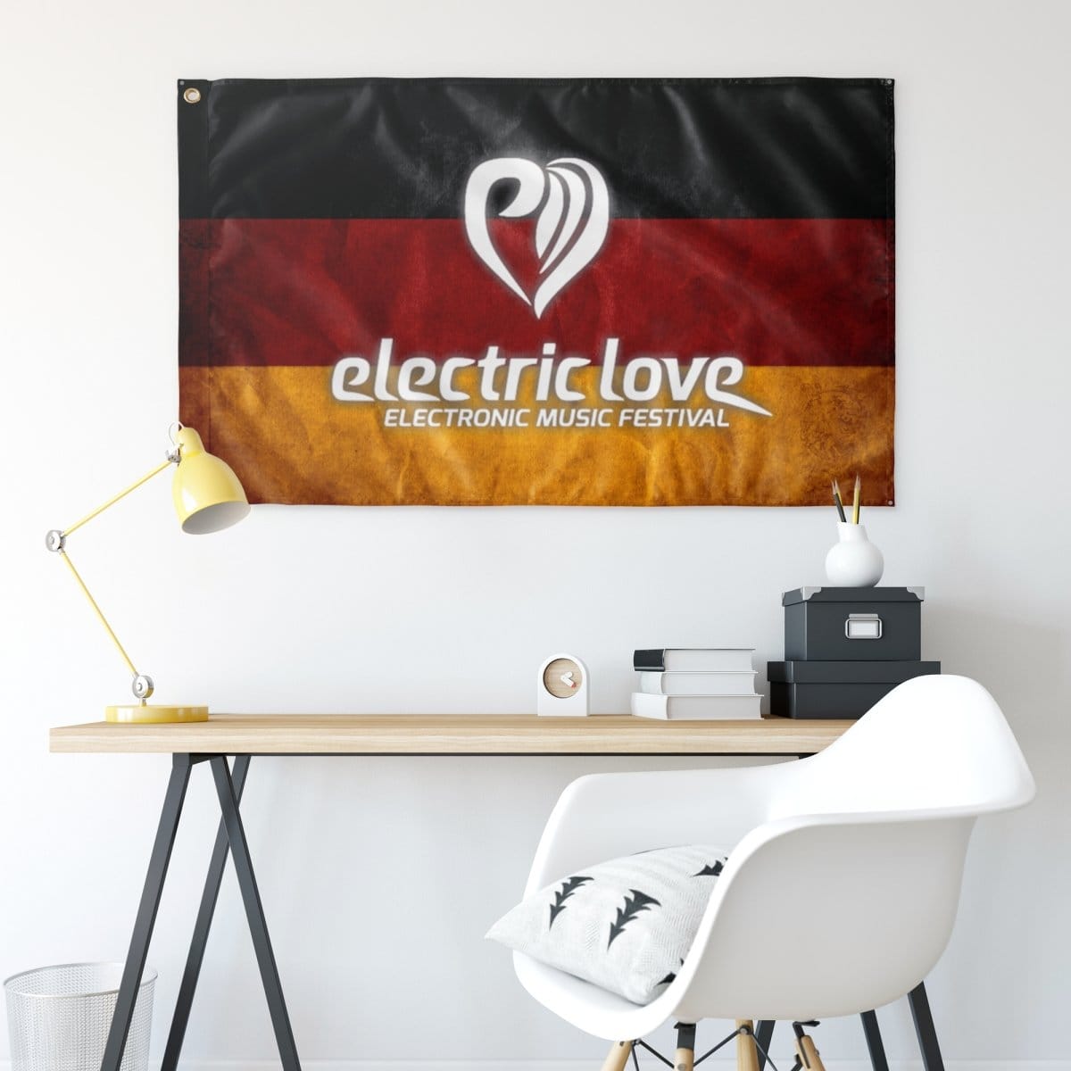 electric-love-music-festival-flag-991673.jpg
