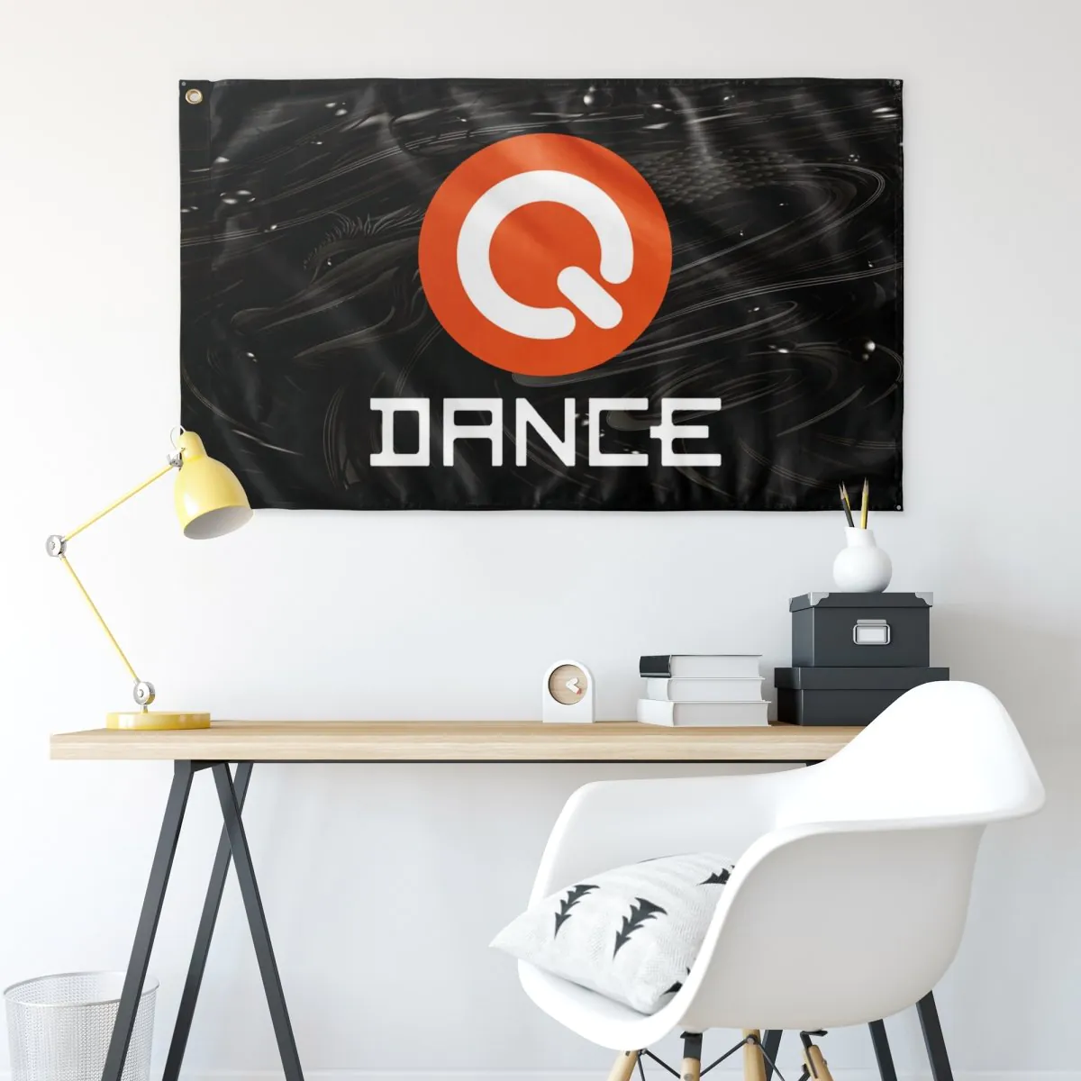 q-dance-flag-223799.webp