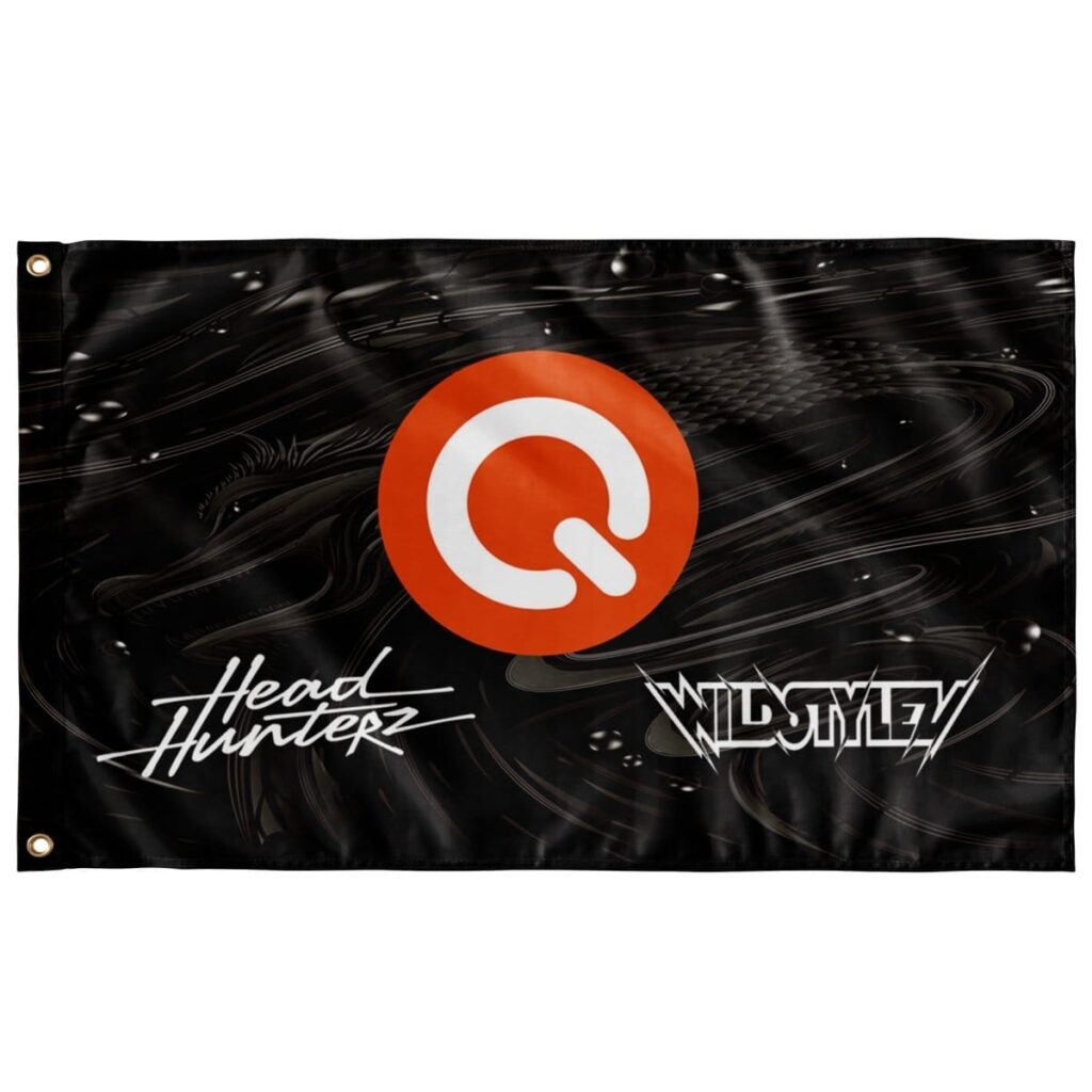 Q-DANCE FLAG