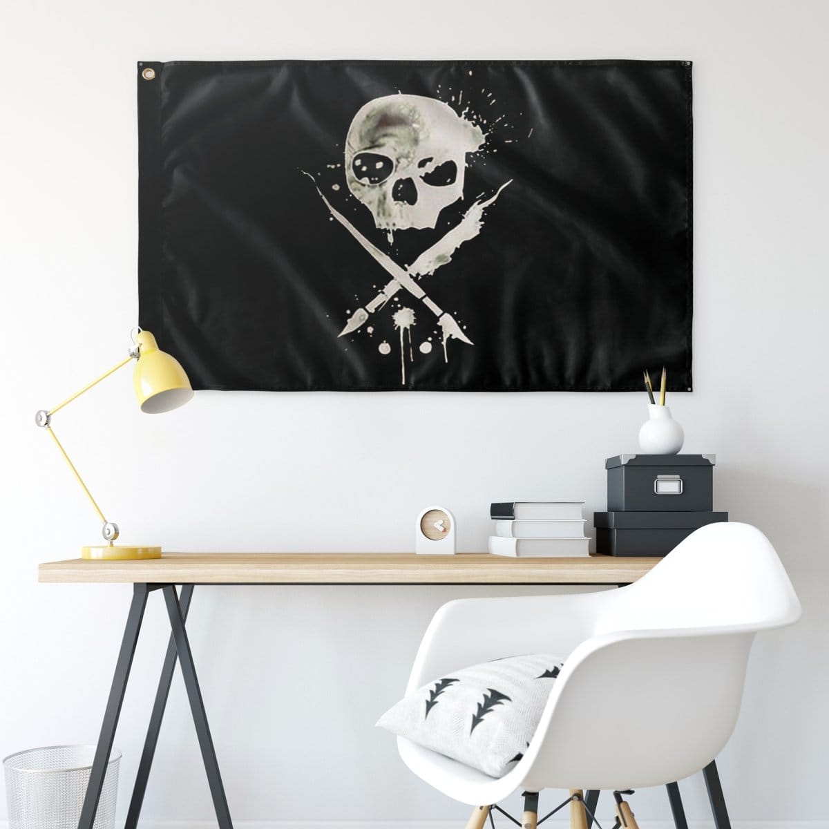 sullen-white-skeleton-flag-921565.jpg